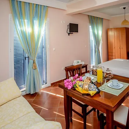 Casa Di Luna Lourdata (Kefalonia)